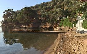 Studios Limnionas